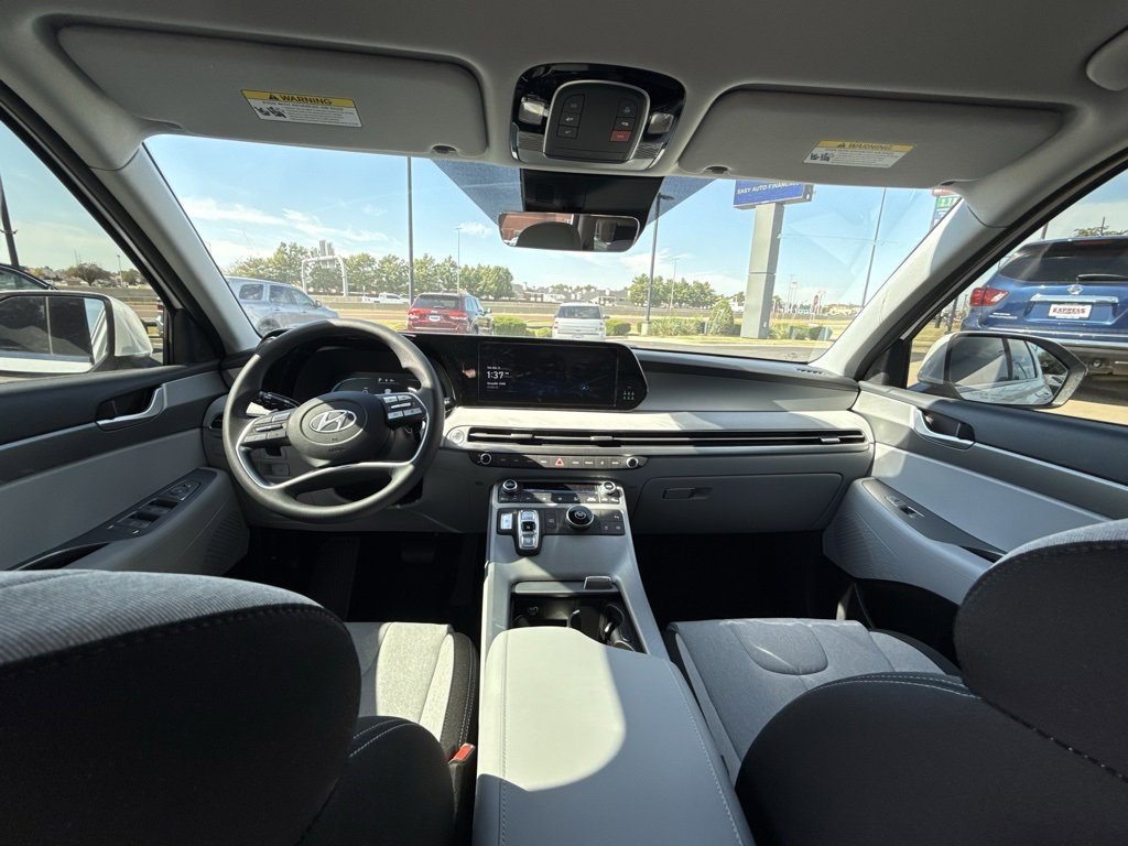 New 2025 Hyundai Palisade SE image 13