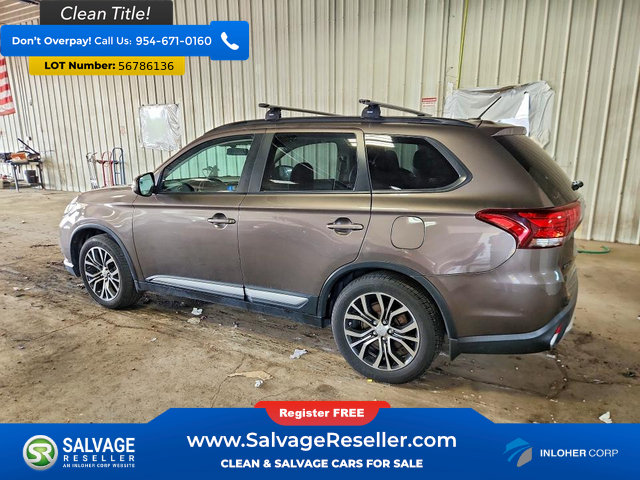 Used 2016 Mitsubishi Outlander SEL FWD image 3
