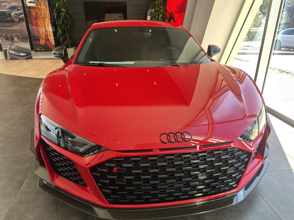 Used 2023 Audi R8 V10 GT image 2