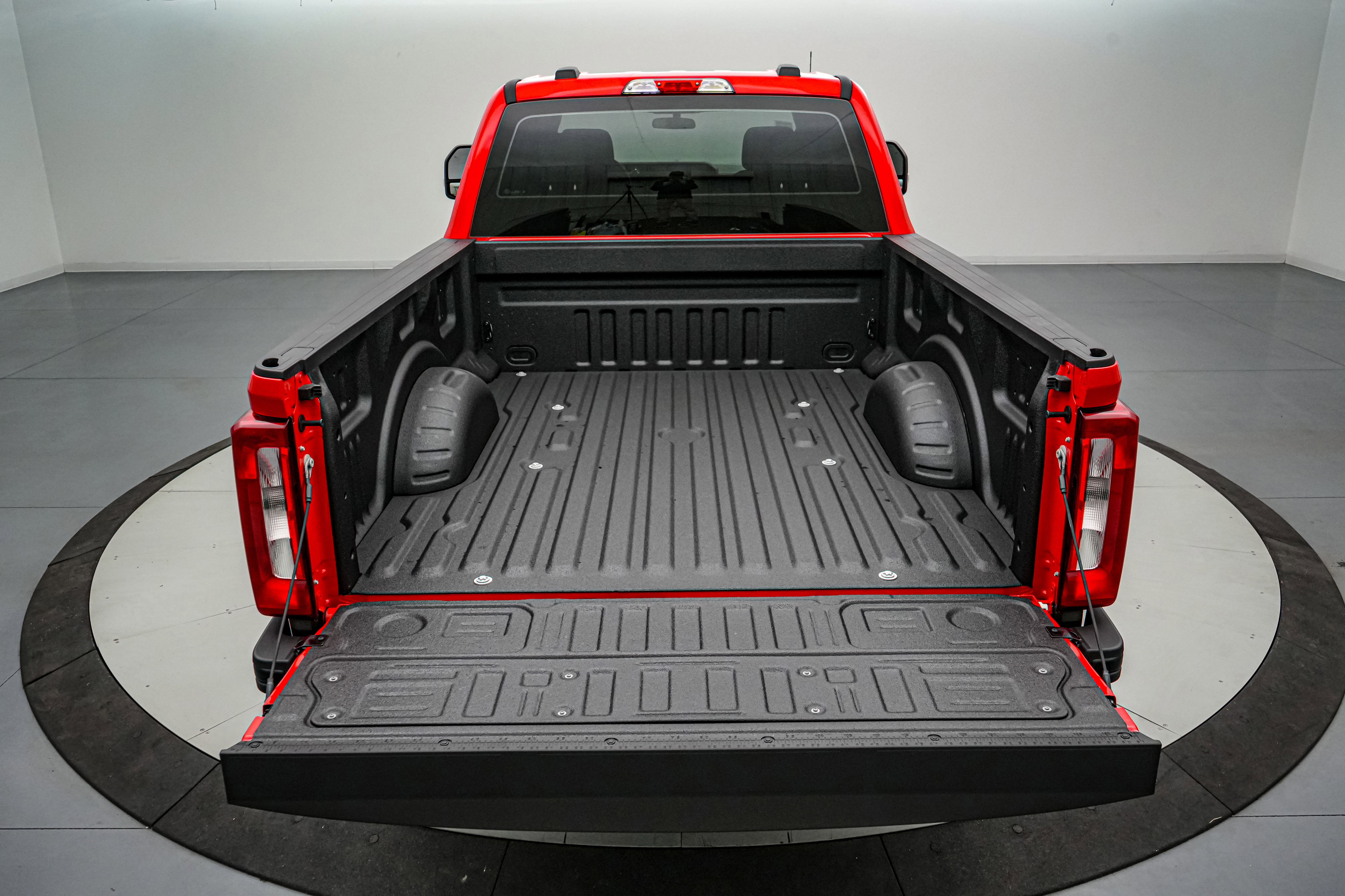 New 2026 Ford F250 XL w/ XL Off-Road Package image 6