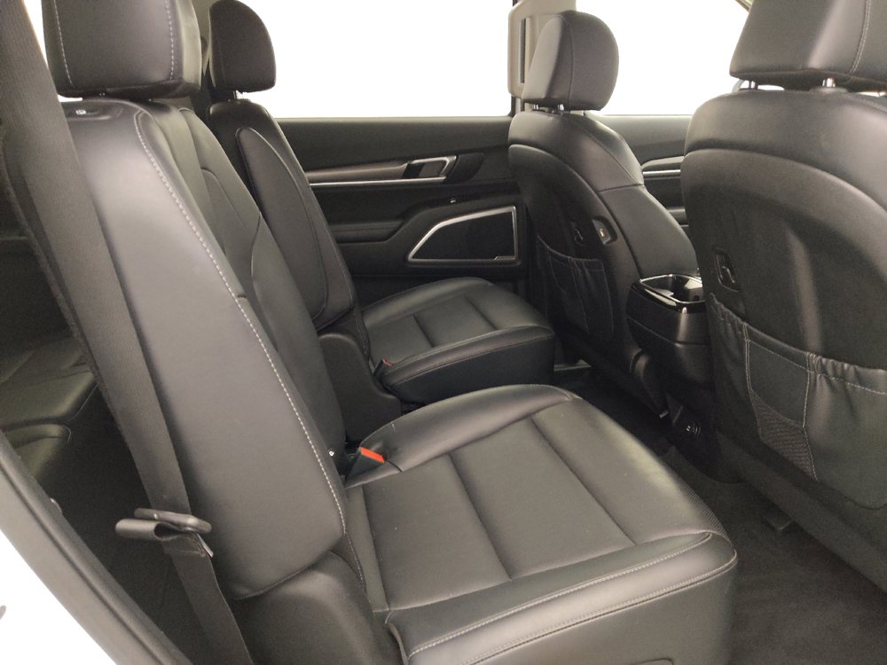 Used 2022 Kia Telluride S image 19