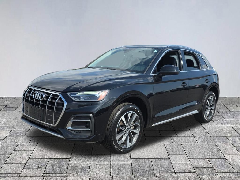 Used 2021 Audi Q5 2.0T Premium w/ Convenience Package AWD/4WD image 3