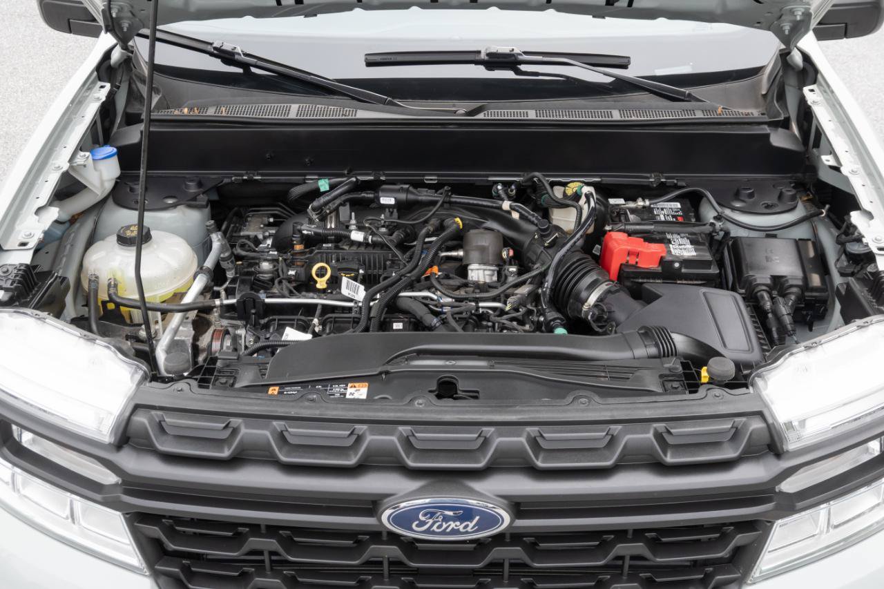 Used 2024 Ford Maverick XL w/ Equipment Group 100A Standard AWD/4WD image 42