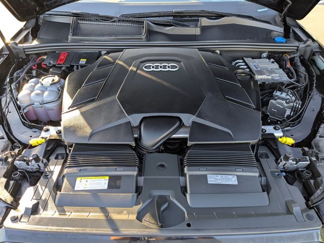 Used 2023 Audi Q7 3.0T Premium w/ Convenience Package image 21