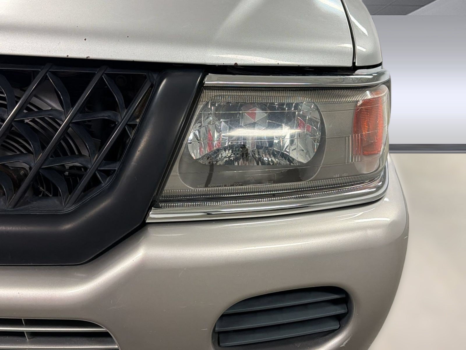 Used 2000 Mitsubishi Montero Sport LS AWD/4WD image 10