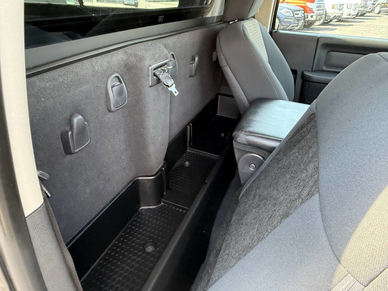 Used 2012 RAM 2500 ST w/ PWR & Remote Entry Group image 21