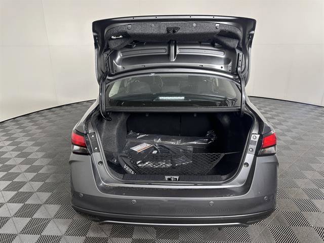 New 2025 Nissan Versa SR w/ Trunk Package image 15