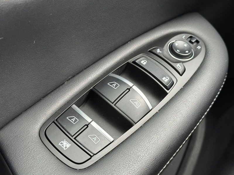Used 2023 INFINITI QX50 Luxe image 22
