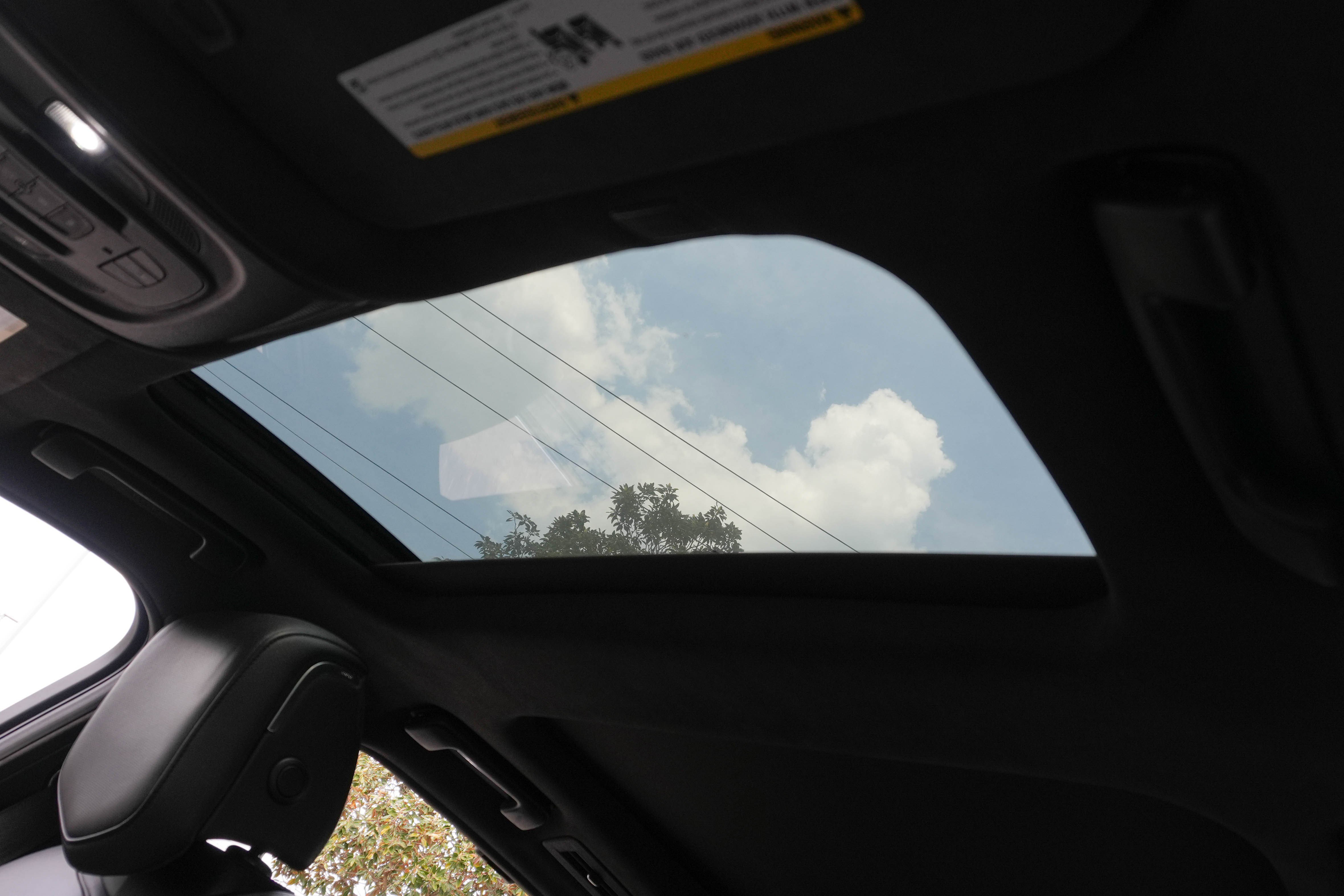 Used 2018 Cadillac CT6 Platinum AWD/4WD image 14