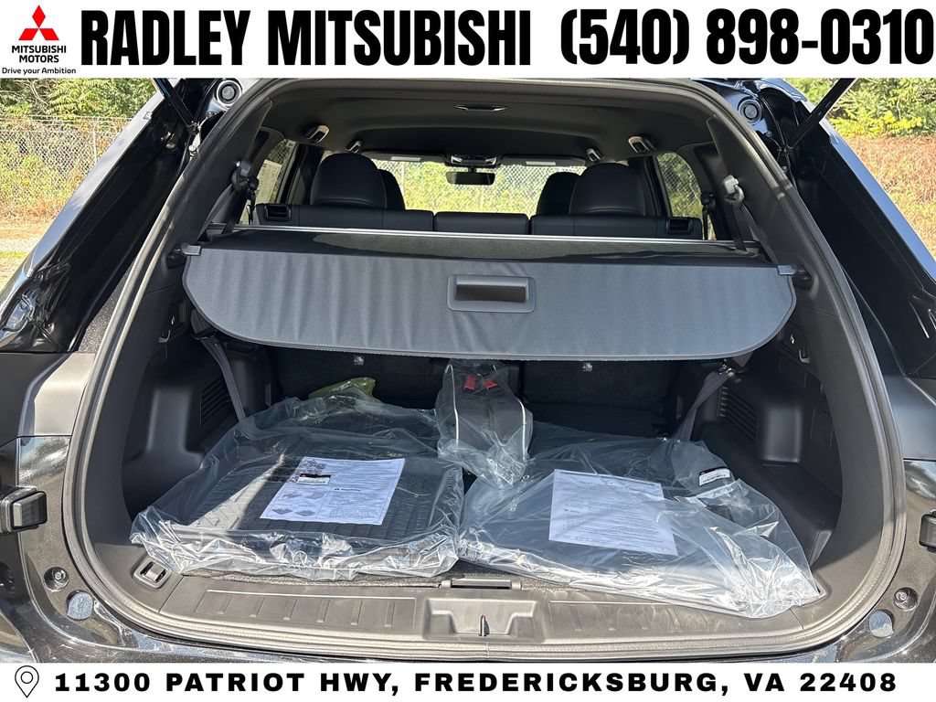 New 2026 Mitsubishi Outlander LE AWD/4WD image 14