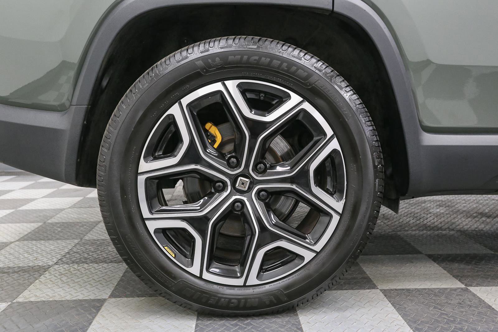 Used 2023 Rivian R1S Launch Edition AWD/4WD image 17
