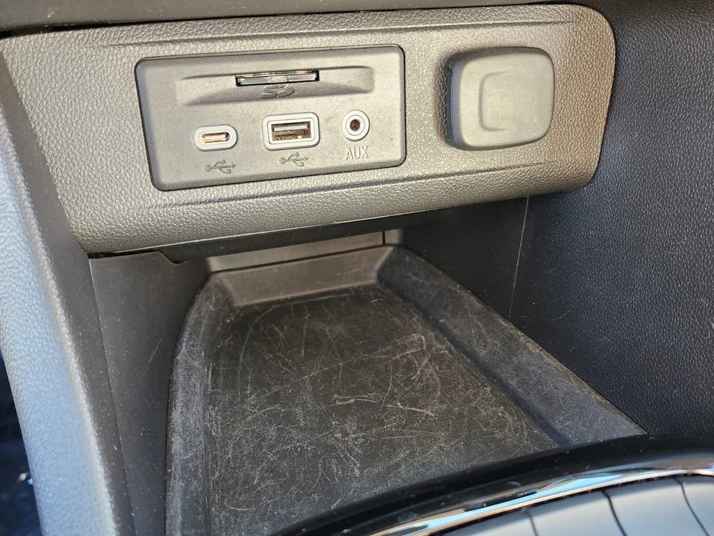 Used 2020 Buick Encore GX Select w/ Advanced Technology Package image 28