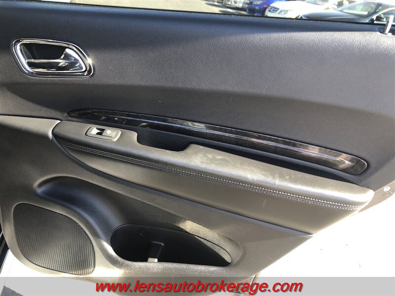 Used 2016 Dodge Durango Limited w/ Nav & Power Liftgate Group RWD image 19