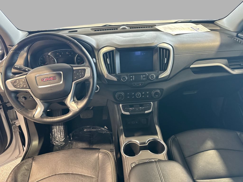 Used 2024 GMC Terrain SLT AWD/4WD image 30