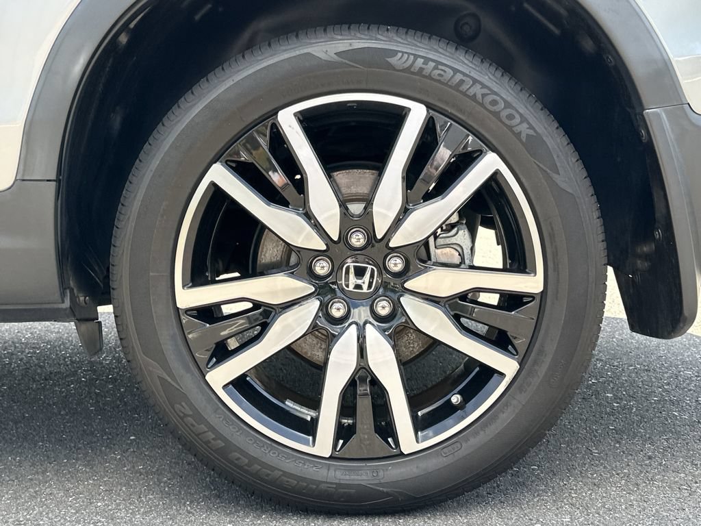 Used 2020 Honda Pilot Touring image 16