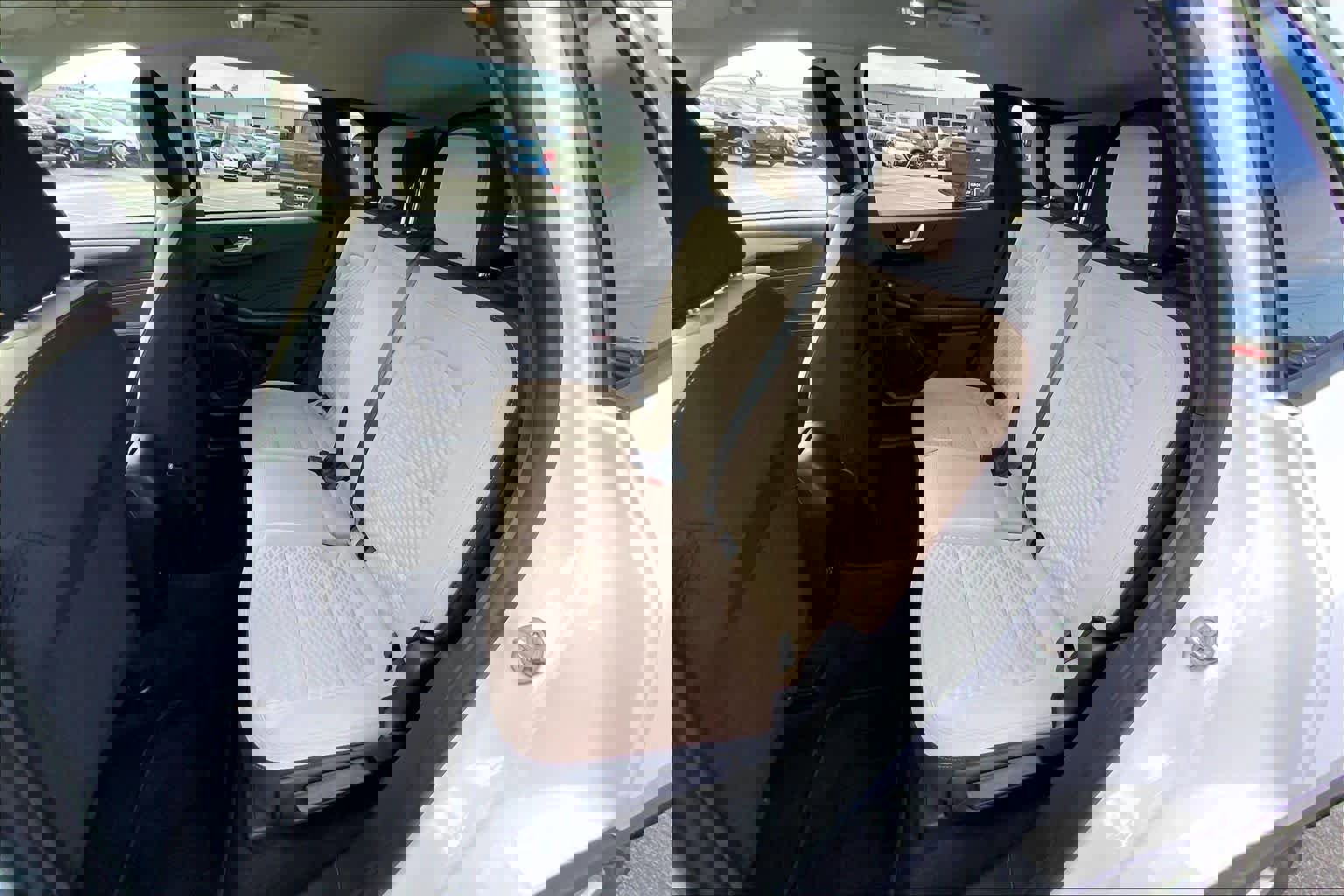 Used 2021 Ford Escape SE image 20