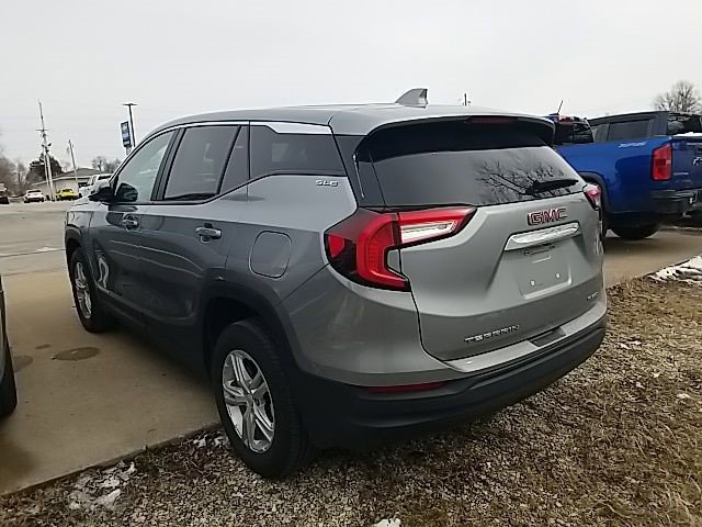 Certified 2024 GMC Terrain SLE image 9
