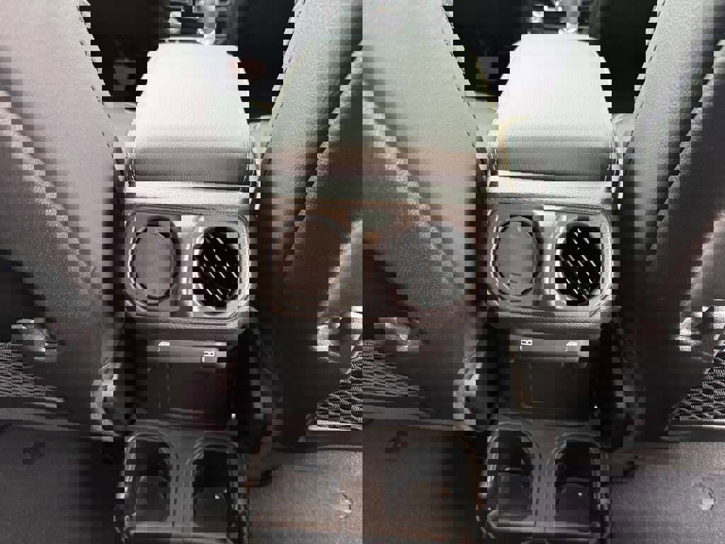 New 2026 Jeep Gladiator Sport image 19