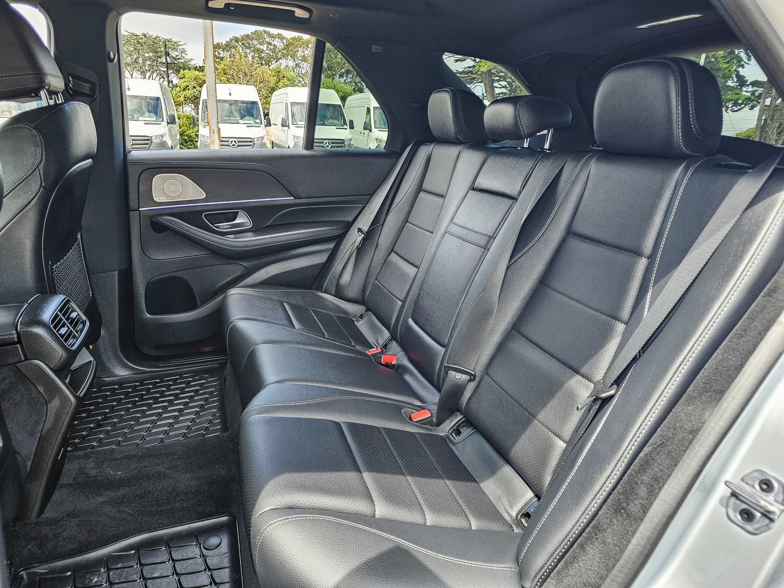 Certified 2024 Mercedes-Benz GLE 450 4MATIC w/ AMG Line Exterior image 21
