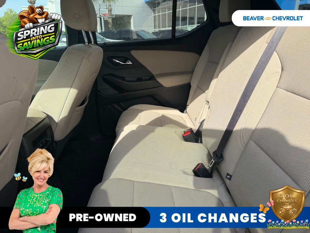 Used 2022 Chevrolet Traverse LS FWD image 9
