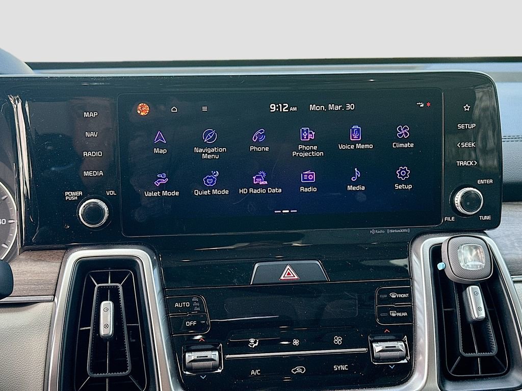 Used 2022 Kia Sorento EX w/ Panoramic Sunroof Package image 17