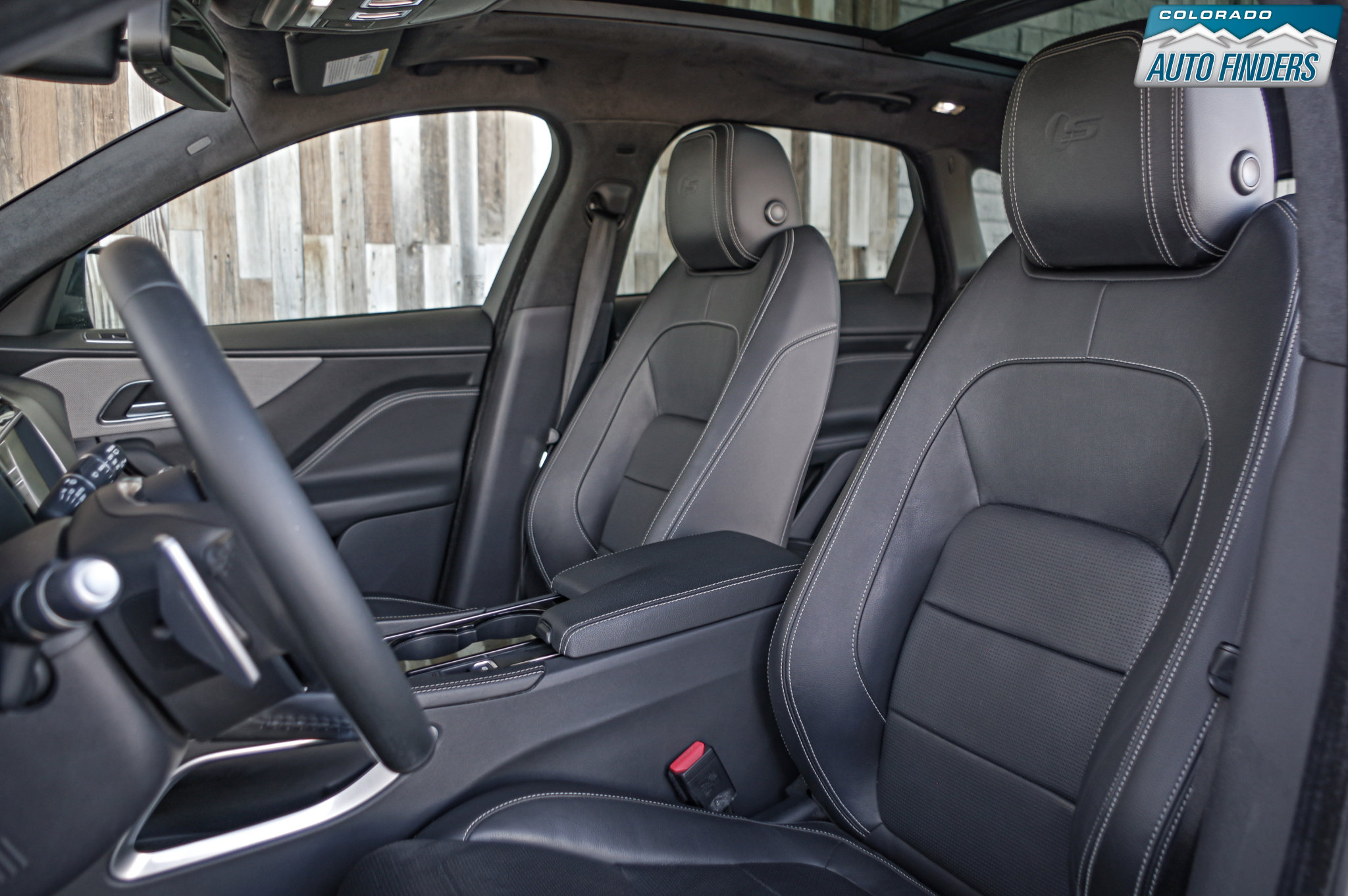 Used 2017 Jaguar F-PACE S image 13