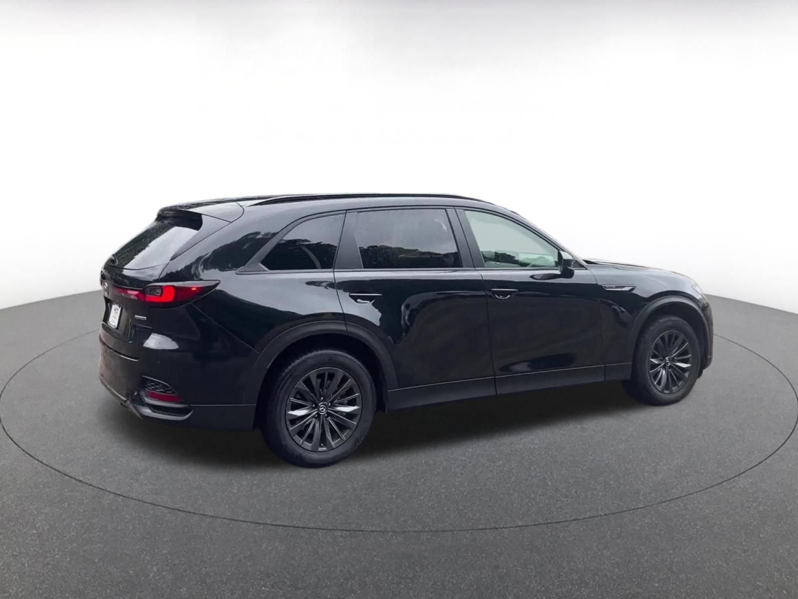 Used 2025 MAZDA CX-70 3.3 Turbo w/ Preferred Package AWD/4WD image 14