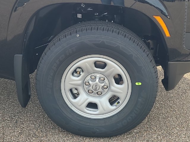 New 2027 Nissan Frontier S AWD/4WD image 9