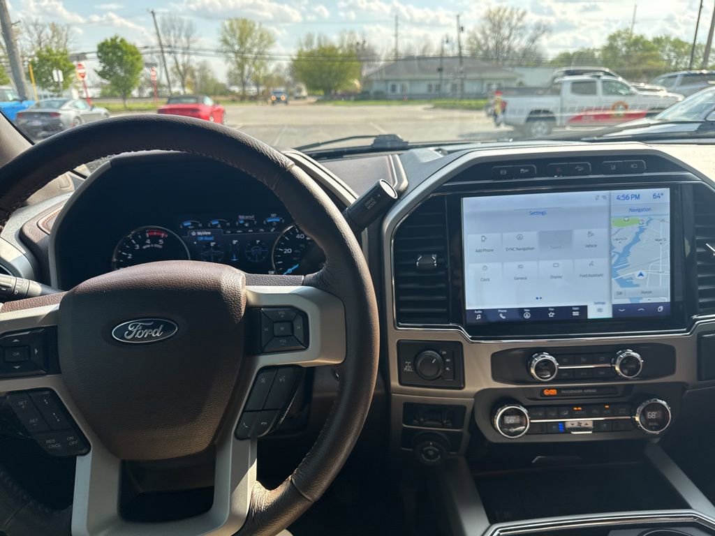 Used 2022 Ford F350 King Ranch w/ King Ranch Ultimate Package AWD/4WD image 16