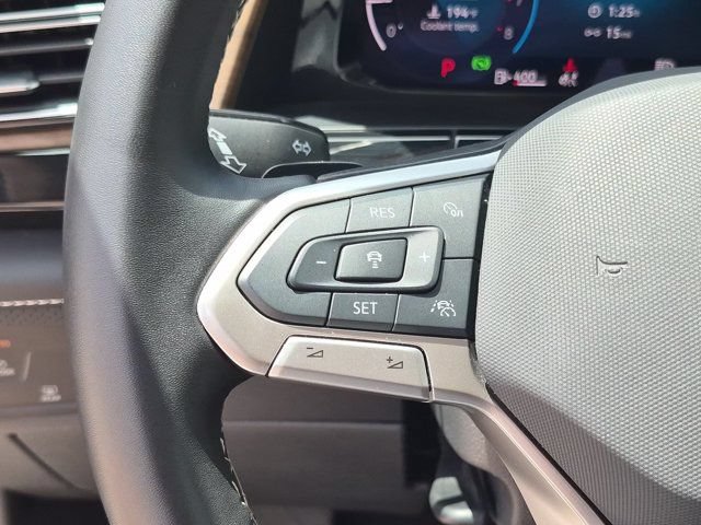 Used 2025 Volkswagen Atlas SE FWD image 20
