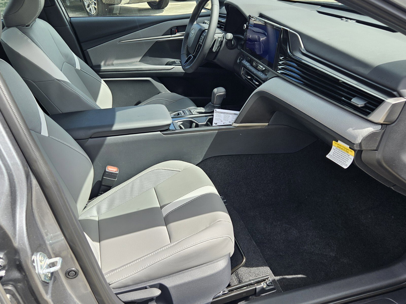 New 2026 Toyota Camry SE image 11