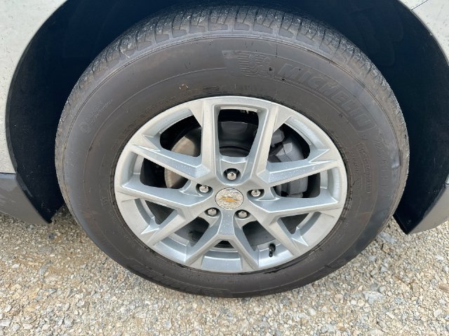 Used 2024 Chevrolet Equinox LT w/ LPO, Floor Liner Package FWD image 49
