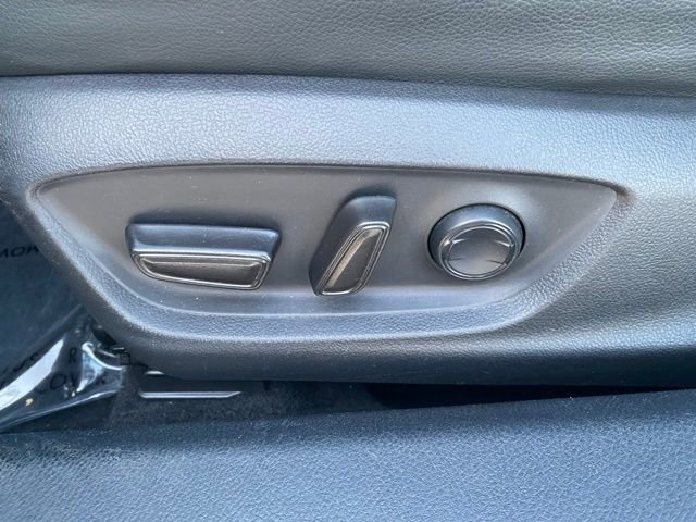 Used 2020 Toyota Camry SE FWD image 14