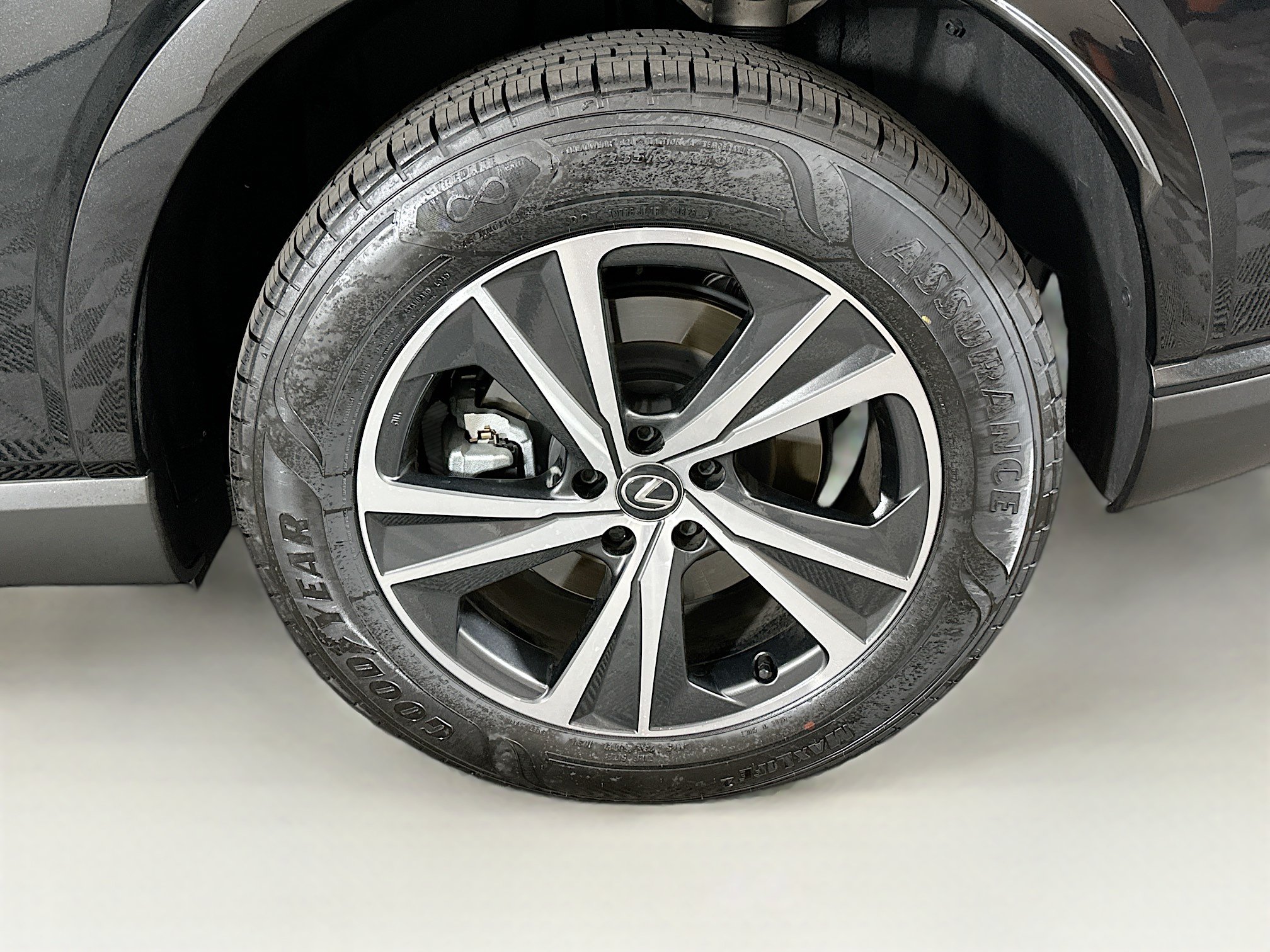 Used 2024 Lexus RX 350 Premium w/ Accessory Package (Z1) FWD image 11