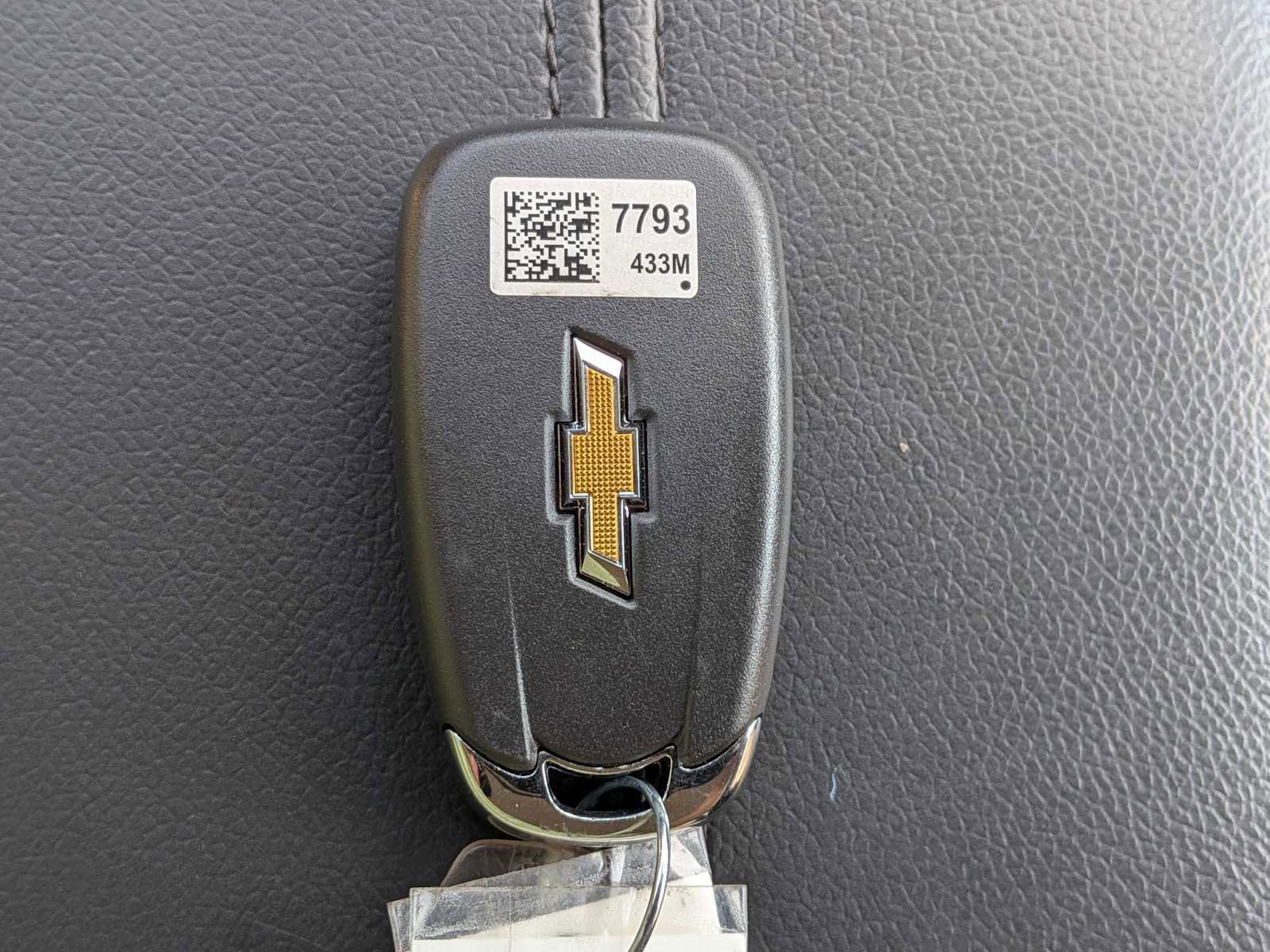 Used 2023 Chevrolet Malibu LT w/ Driver Confidence Package FWD image 30