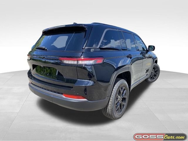 New 2026 Jeep Grand Cherokee Altitude AWD/4WD image 3