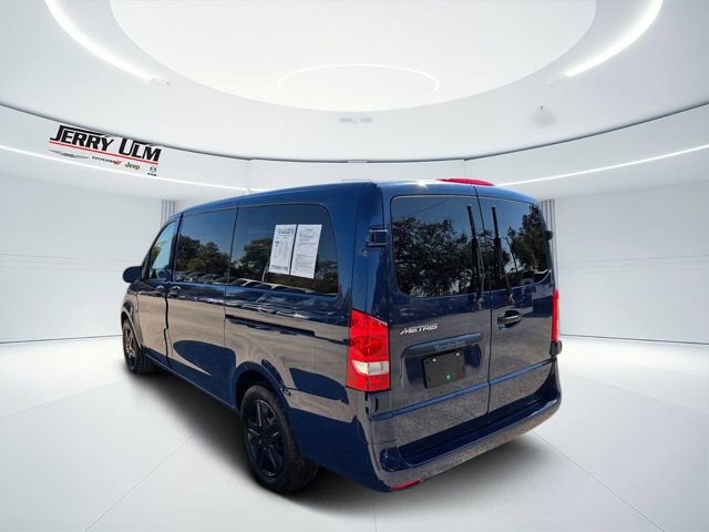 Used 2023 Mercedes-Benz Metris Passenger image 4