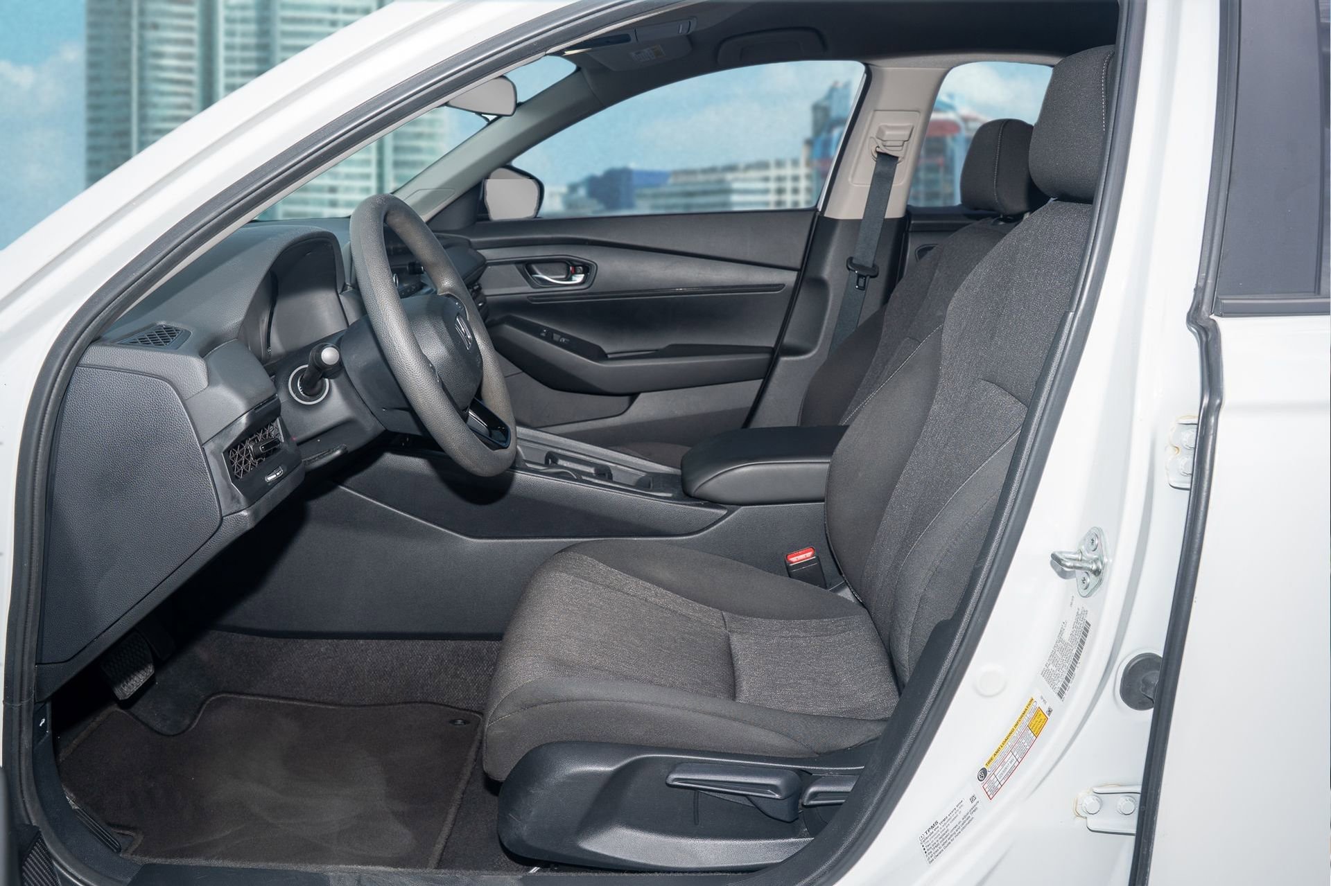 Used 2023 Honda Accord LX image 10