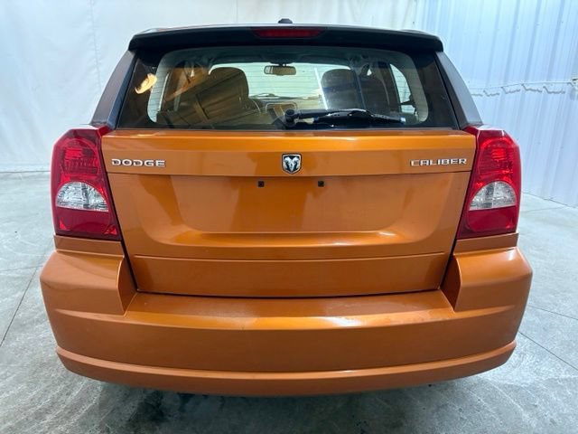 Used 2011 Dodge Caliber Heat FWD image 6