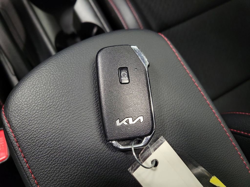 Used 2023 Kia Soul GT-Line FWD image 16