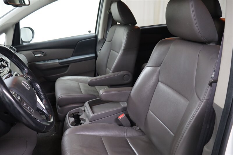 Used 2016 Honda Odyssey EX-L image 17