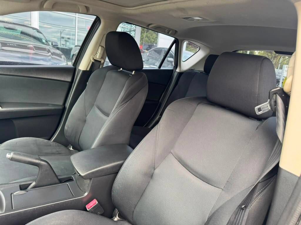 Used 2011 MAZDA MAZDA3 s Sport FWD image 19