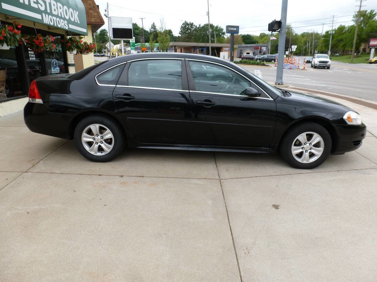 Used 2014 Chevrolet Impala Limited LS image 5