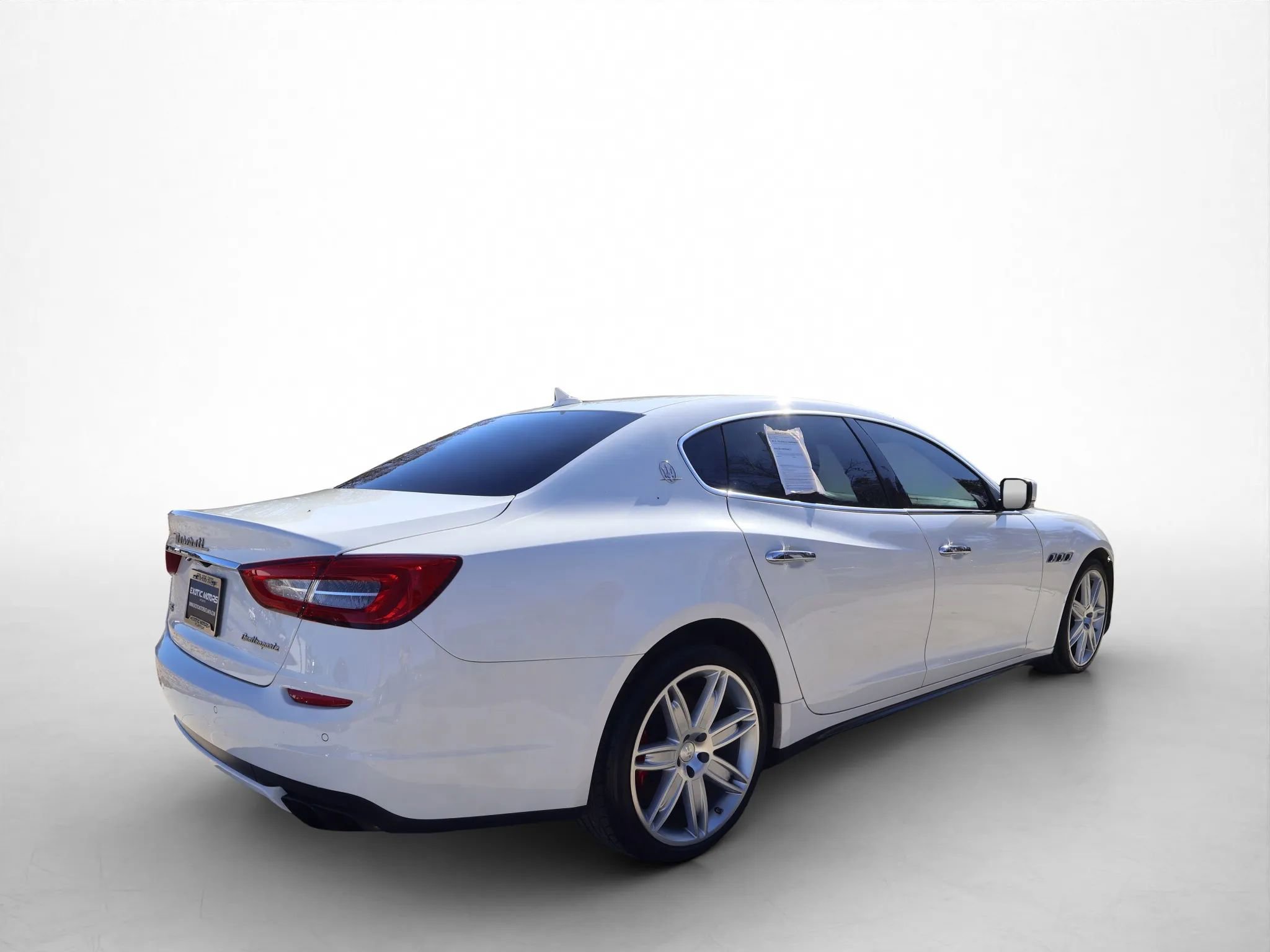 Used 2014 Maserati Quattroporte GTS RWD image 5
