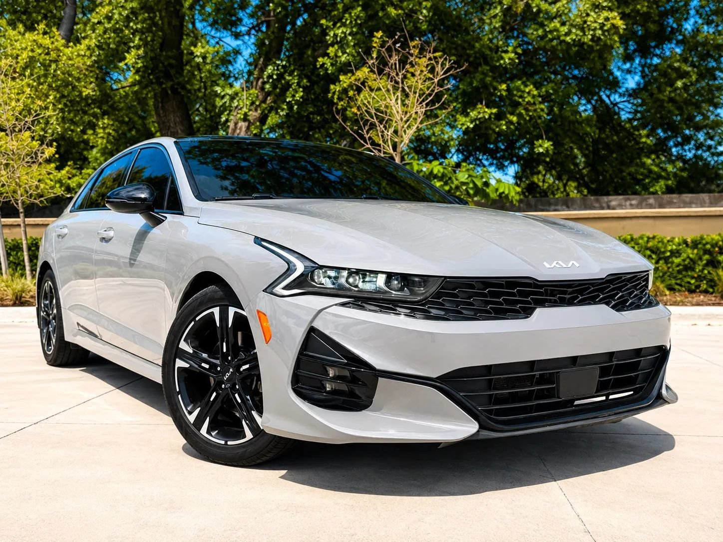 Used 2022 Kia K5 GT-Line w/ GT-Line FWD Premium Package image 1