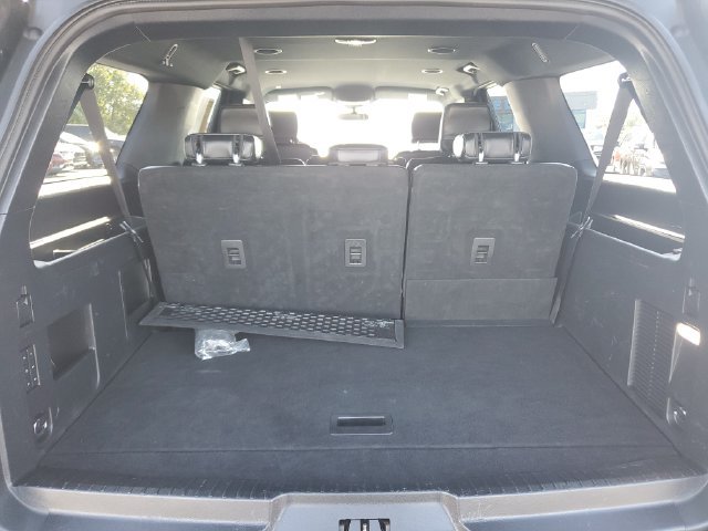 Used 2020 Ford Expedition Max XLT w/ Equipment Group 202A AWD/4WD image 11