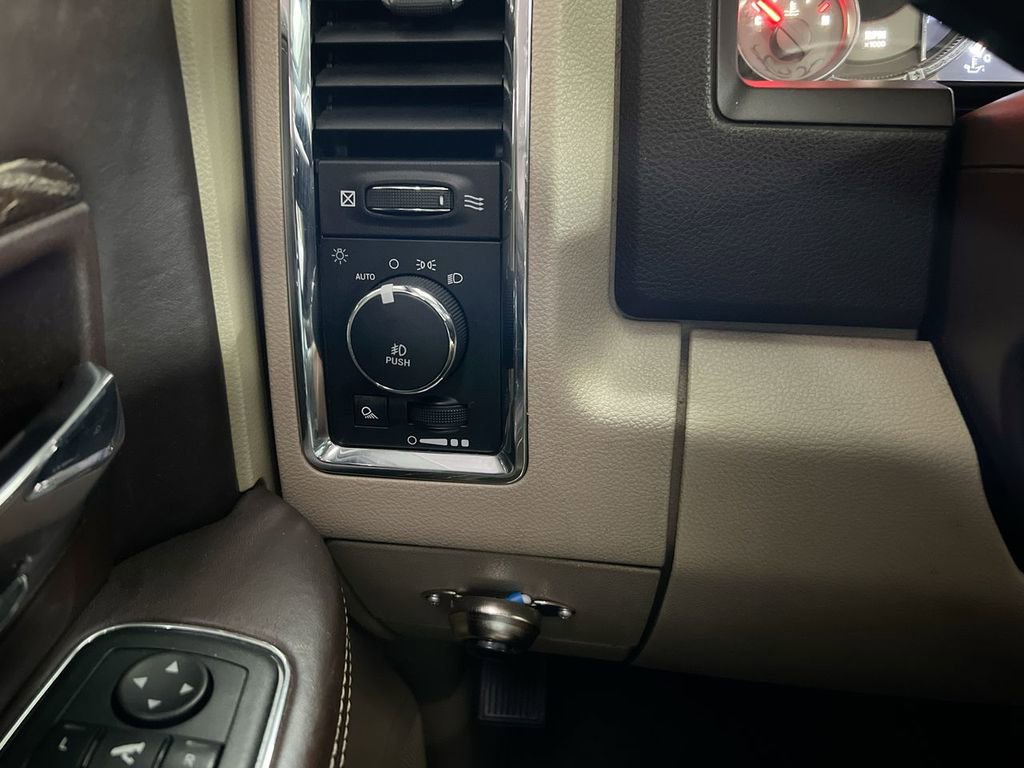 Used 2014 RAM 1500 Laramie Longhorn w/ Convenience Group image 18