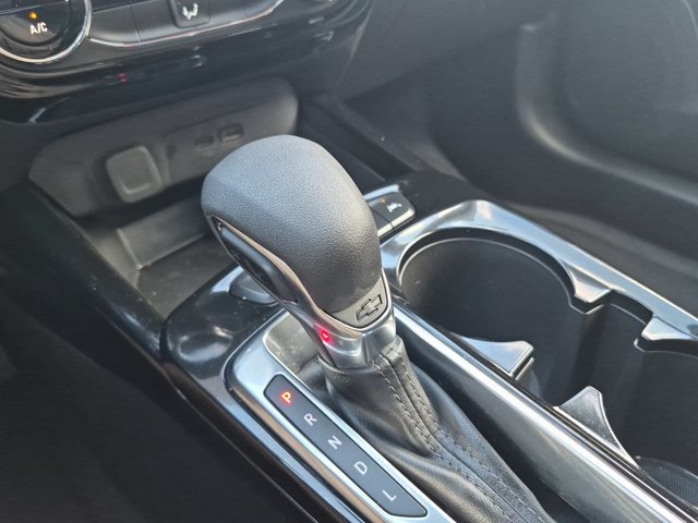 Used 2026 Chevrolet Trax LT FWD image 16