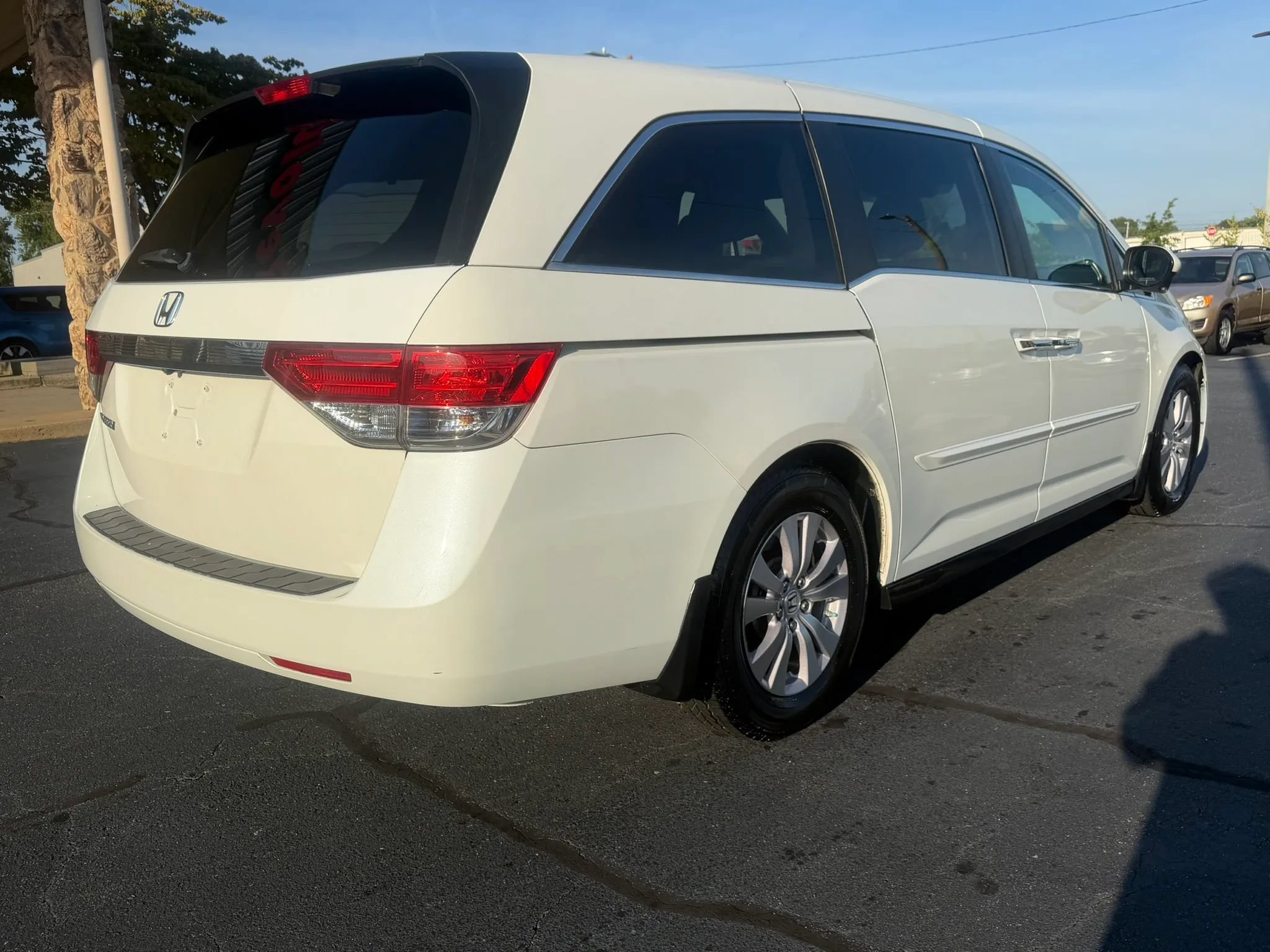 Used 2014 Honda Odyssey EX-L image 7