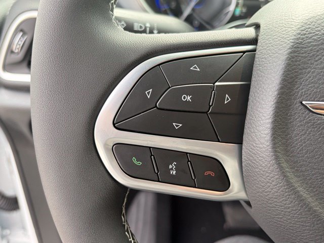 New 2026 Chrysler Pacifica Limited FWD image 18